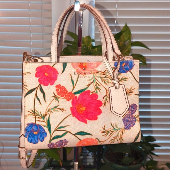 kate spade Handbags - Kate Spade Floral Purse with a removable crossbody strap